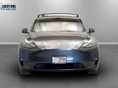 Used 2023 Tesla Model Y Long Range AWD/4WD image 3