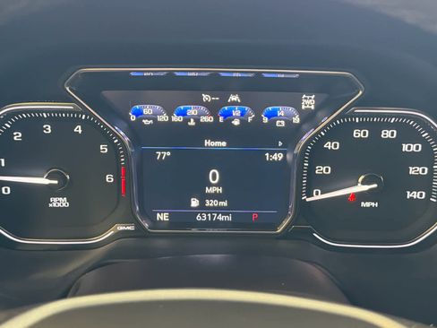 Used 2021 GMC Yukon XL SLT image 40