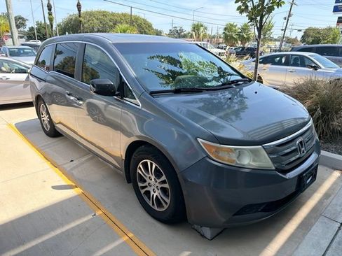 Used 2011 Honda Odyssey EX-L image 3