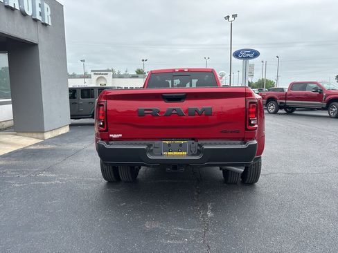 New 2026 RAM 3500 Tradesman AWD/4WD image 7