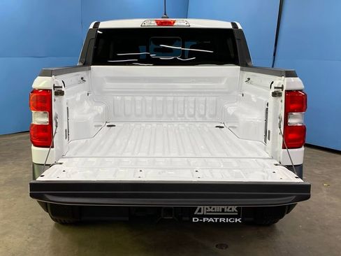 Used 2023 Ford Maverick Lariat image 11