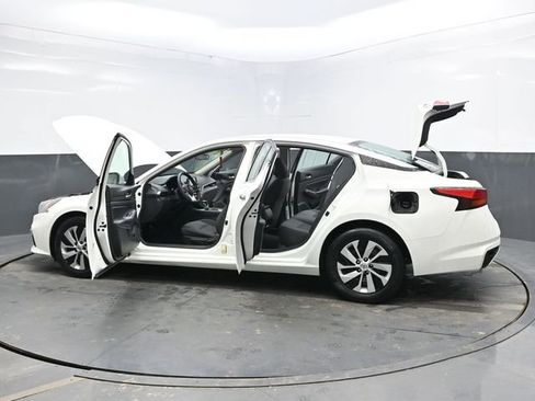 Used 2021 Nissan Altima 2.5 S image 35