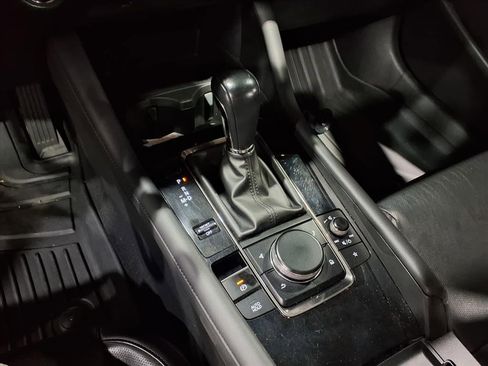 Used 2021 MAZDA MAZDA3 2.5 Turbo Sedan w/Premium Plus image 9