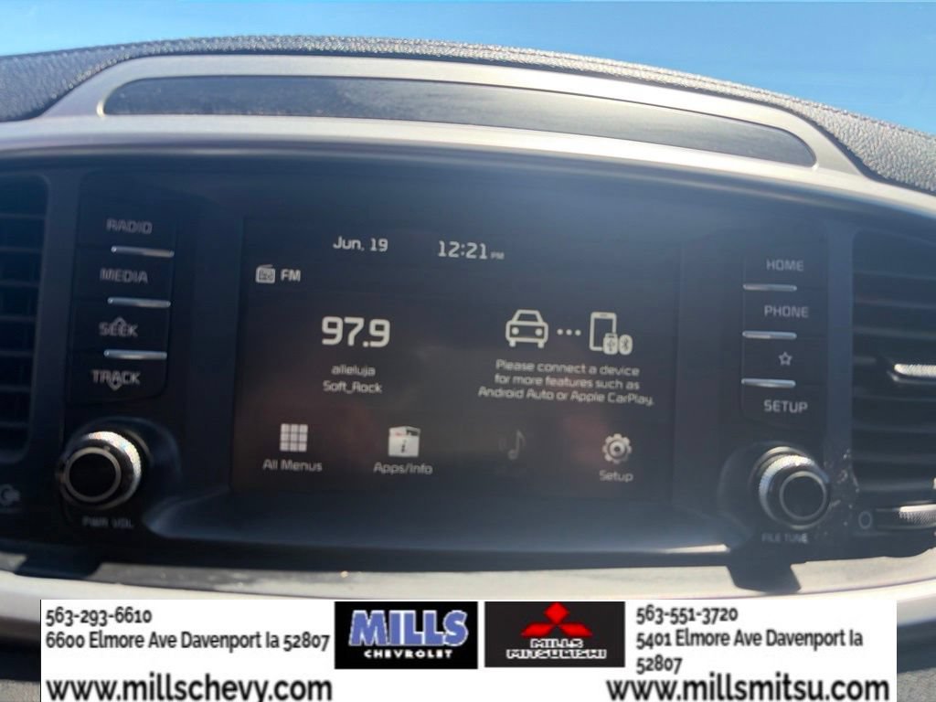 Used 2020 Kia Sorento FWD V6 image 14
