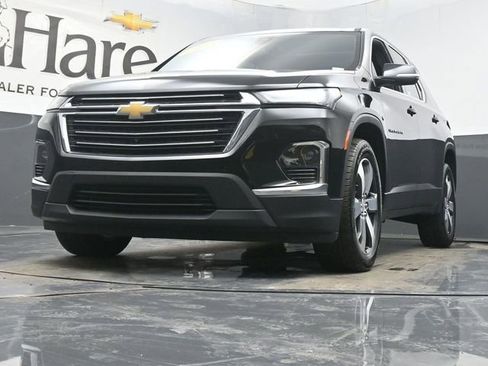 Used 2023 Chevrolet Traverse LT w/ LT Premium Package image 56
