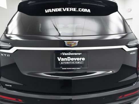 Certified 2024 Cadillac XT6 Sport w/ LPO, Floor Liner Package image 6