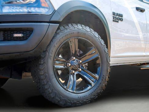 Used 2023 RAM 1500 Warlock AWD/4WD image 2