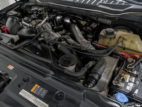 Used 2019 Ford F250 XLT w/ XLT Premium Package image 55