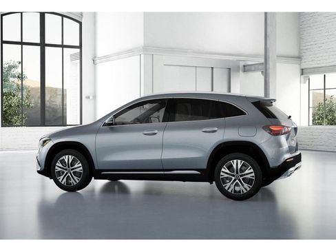 New 2026 Mercedes-Benz GLA 250 4MATIC image 32