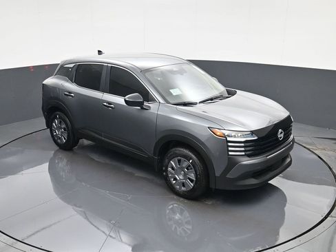 New 2026 Nissan Kicks S image 23