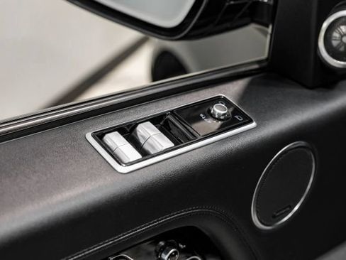 Used 2019 Land Rover Range Rover Supercharged AWD/4WD image 46