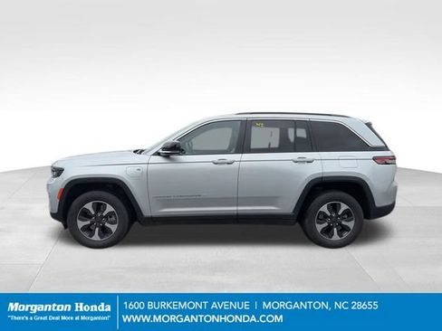 Used 2024 Jeep Grand Cherokee Limited 4xe AWD/4WD image 5