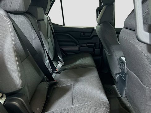 New 2026 Toyota 4Runner SR5 AWD/4WD image 26