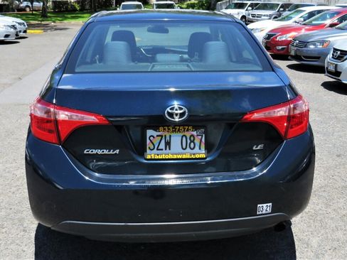Used 2017 Toyota Corolla LE FWD image 4