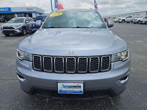 Used 2021 Jeep Grand Cherokee Laredo RWD image 12