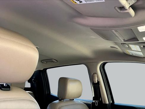 Used 2019 Ford Ranger Lariat w/ Equipment Group 501A Mid RWD image 16