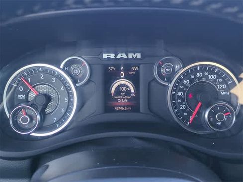 Used 2024 RAM 2500 Big Horn image 33