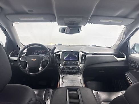 Used 2020 Chevrolet Suburban Premier RWD image 19
