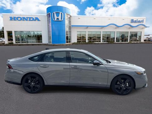 Used 2026 Honda Accord Sport image 6