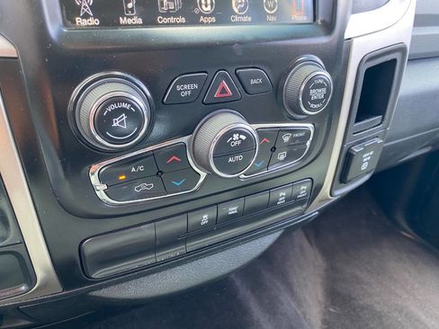 Used 2017 RAM 1500 Big Horn image 28