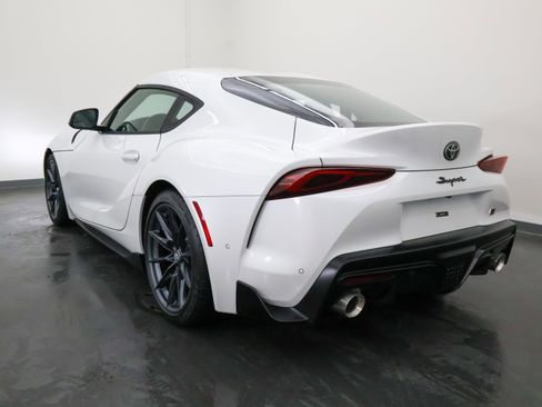 Used 2026 Toyota Supra Premium w/ Driver Assist Package RWD image 5