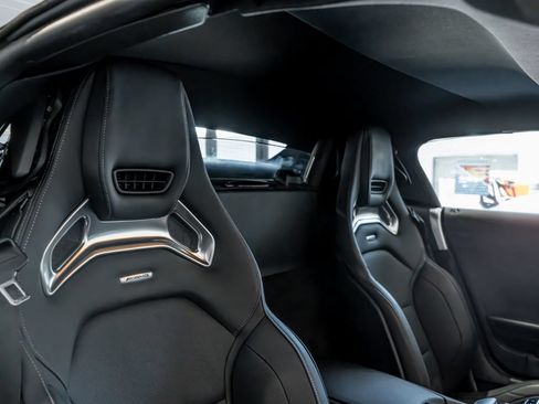 Used 2018 Mercedes-Benz AMG GT Roadster image 23