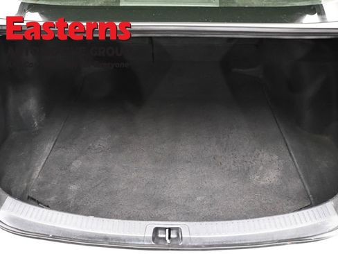 Used 2022 Toyota Corolla LE w/ LE Convenience Package image 9