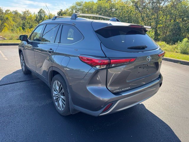Used 2021 Toyota Highlander Platinum AWD/4WD image 5