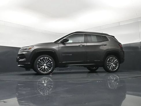 Used 2023 Jeep Compass Limited w/ Elite Group AWD/4WD image 21