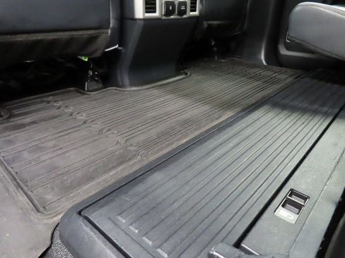 Used 2022 Ford F250 Lariat w/ Lariat Ultimate Package AWD/4WD image 60