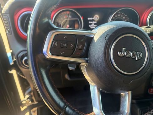Used 2020 Jeep Wrangler Unlimited Rubicon AWD/4WD image 20