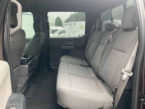 Used 2019 Ford F150 XLT w/ Equipment Group 302A Luxury RWD image 16