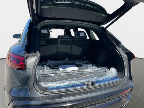 New 2025 Audi SQ5 Premium Plus image 10