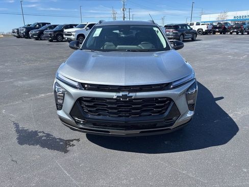 New 2026 Chevrolet Trax ACTIV w/ Driver Confidence Package image 8