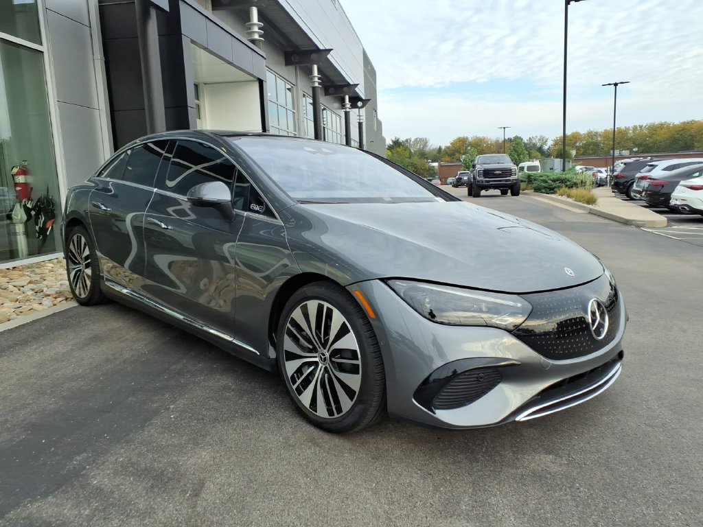 Used 2023 Mercedes-Benz EQE 350+ 4MATIC Sedan image 8