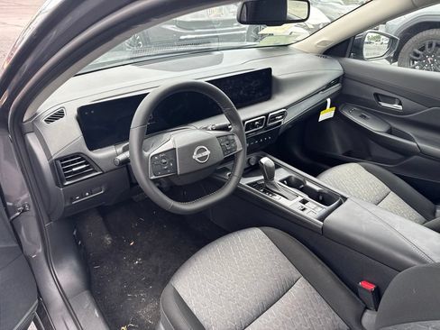 Certified 2026 Nissan Sentra SV w/ SV Convenience Package FWD image 10