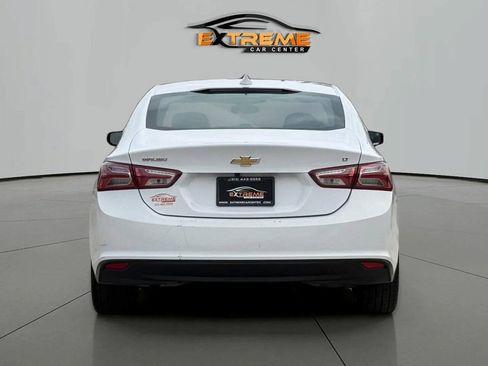 Used 2022 Chevrolet Malibu LT FWD image 5
