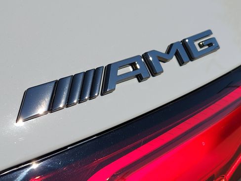 New 2026 Mercedes-Benz GLC 43 AMG 4MATIC image 11