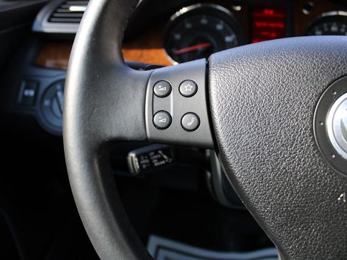 Used 2008 Volkswagen Passat Lux image 11