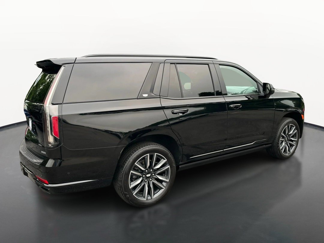 Certified 2023 Cadillac Escalade Sport Platinum w/ LPO, Floor Liner Package AWD/4WD image 5