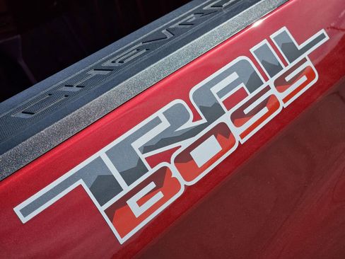 New 2026 Chevrolet Silverado 1500 LT Trail Boss w/ Safety Package image 15