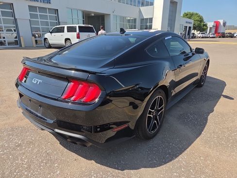 Used 2021 Ford Mustang GT RWD image 6