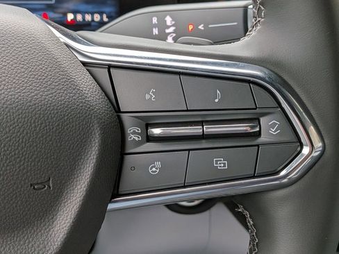 New 2026 Chevrolet Suburban Premier image 28