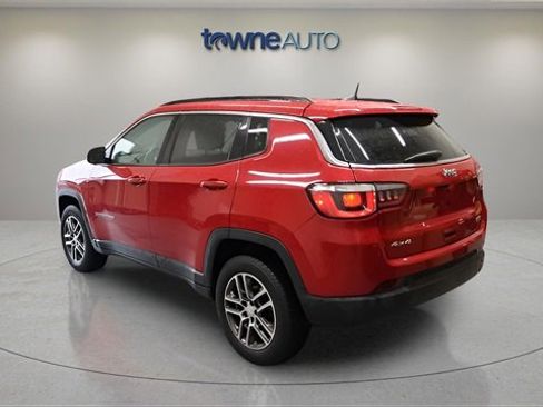 Used 2017 Jeep Compass Latitude w/ Popular Equipment Group image 5