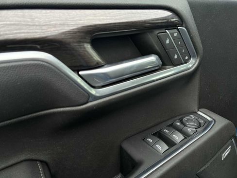 Certified 2022 Chevrolet Silverado 1500 LTZ image 23