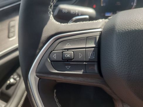 New 2026 Jeep Grand Cherokee Limited RWD image 30