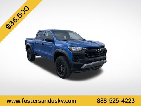 Used 2023 Chevrolet Colorado Trail Boss w/ Safety Package image 7