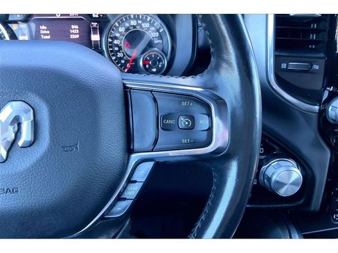 Used 2024 RAM 1500 Laramie AWD/4WD image 20