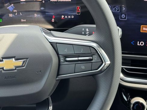 New 2026 Chevrolet Equinox EV LT FWD image 16