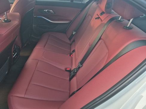 Used 2023 BMW 330i Sedan w/ M Sport Package RWD image 20